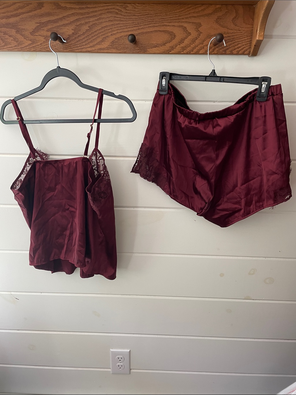 Women’s Burgundy Lace-Trim Satin Chemise Set — image 6 of 6